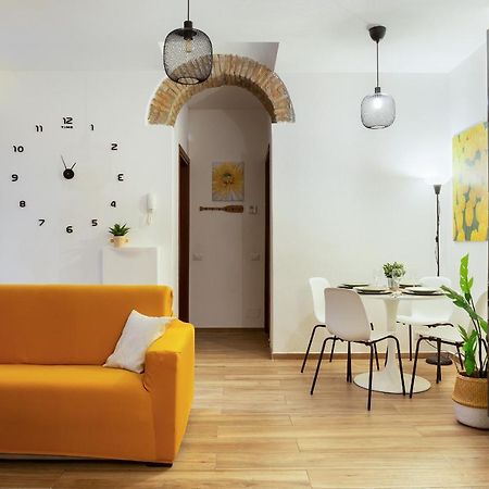 Como Centro Proprio Dietro L'Angolo Eksteriør billede